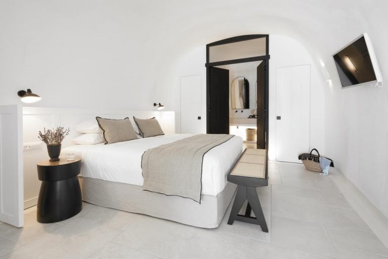 charisma-santorini(4)