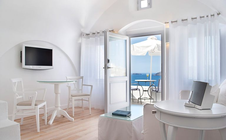 katoikies-santorini(3)